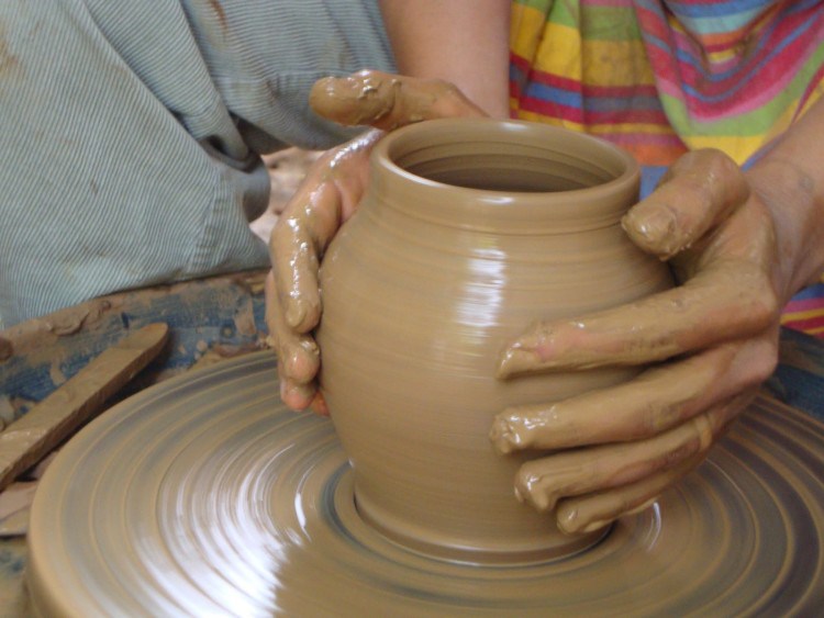 CRAFTS FROM NATURAL MATERIALS OF CLAY