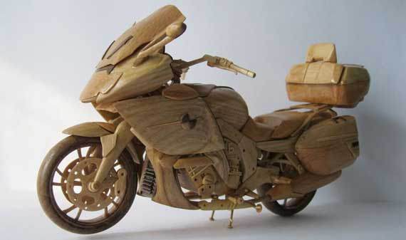 MINIATURE VEHICLES OF CRAFTS OF WOOD2