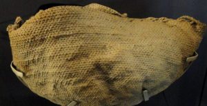 sejarah tas wanita x